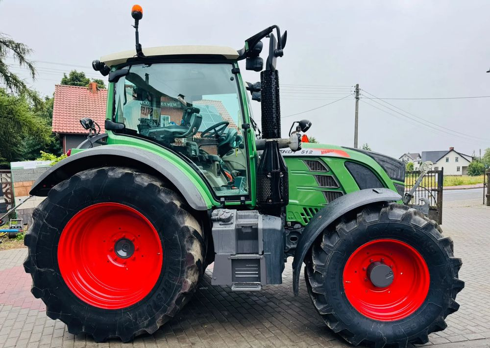 Fendt 512 Vario - Tractor: afbeelding 1 Fendt 512 Vario - Tractor: afbeelding 1