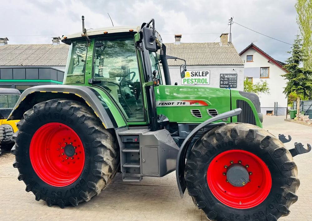 Tractor Fendt 716 Vario: afbeelding 7 Tractor Fendt 716 Vario: afbeelding 7