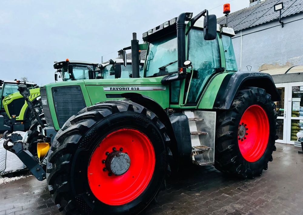 Fendt Favorit 818 - Tractor: afbeelding 4 Fendt Favorit 818 - Tractor: afbeelding 4