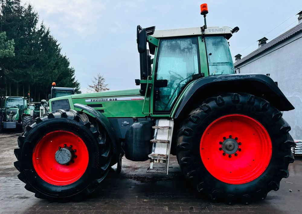 Fendt Favorit 818 - Tractor: afbeelding 2 Fendt Favorit 818 - Tractor: afbeelding 2