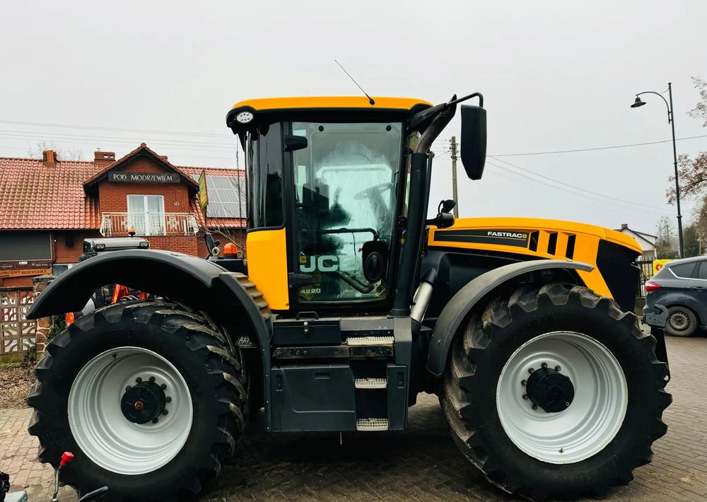 JCB FASTRAC 4220 - Tractor: afbeelding 5 JCB FASTRAC 4220 - Tractor: afbeelding 5