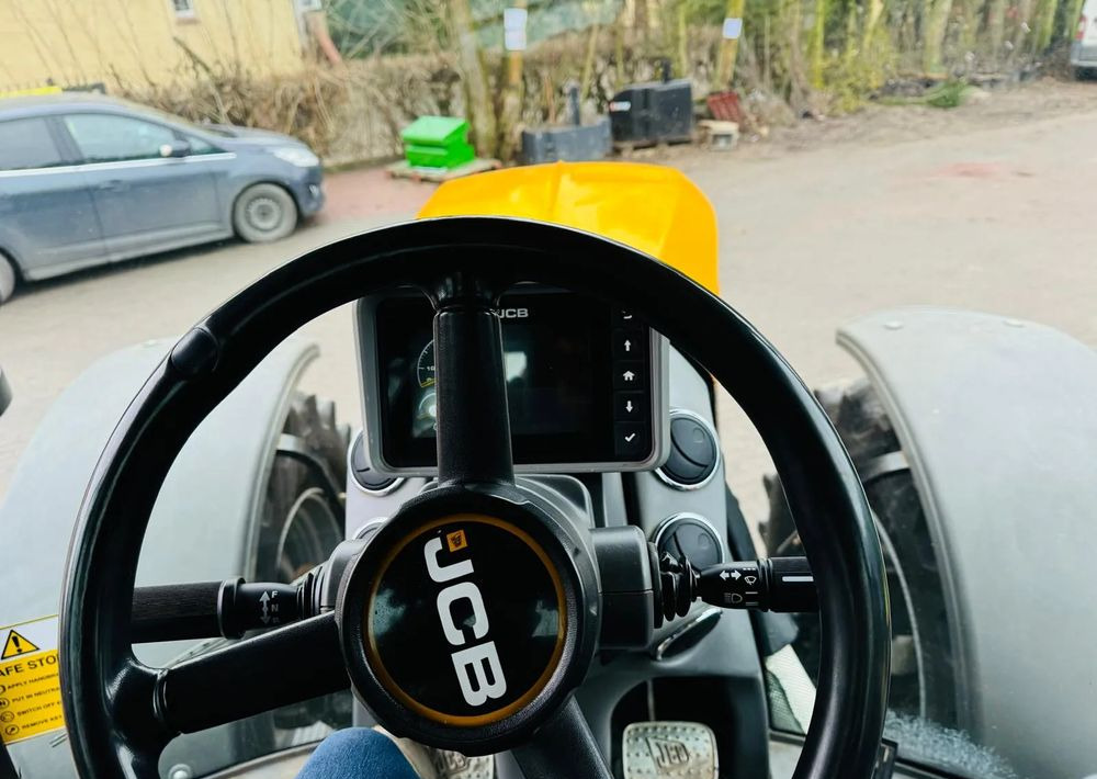 Tractor JCB FASTRAC 4220: afbeelding 13