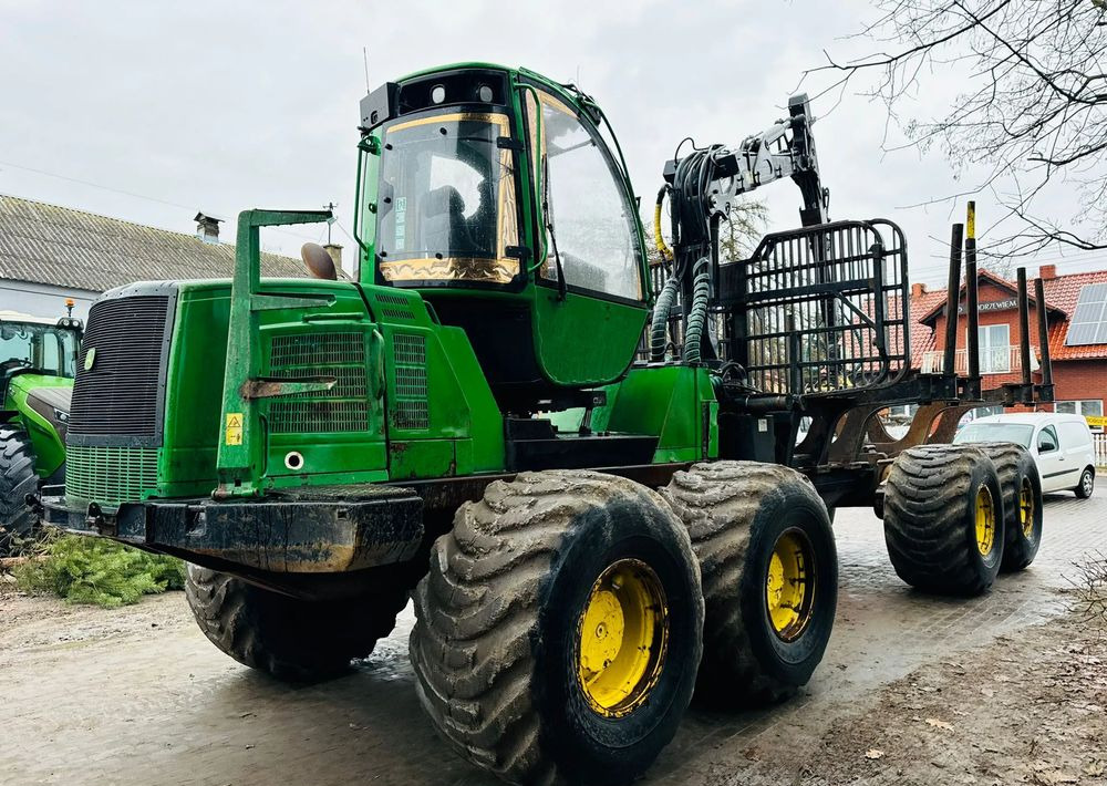John Deere 1910E - Forwarder: afbeelding 1 John Deere 1910E - Forwarder: afbeelding 1