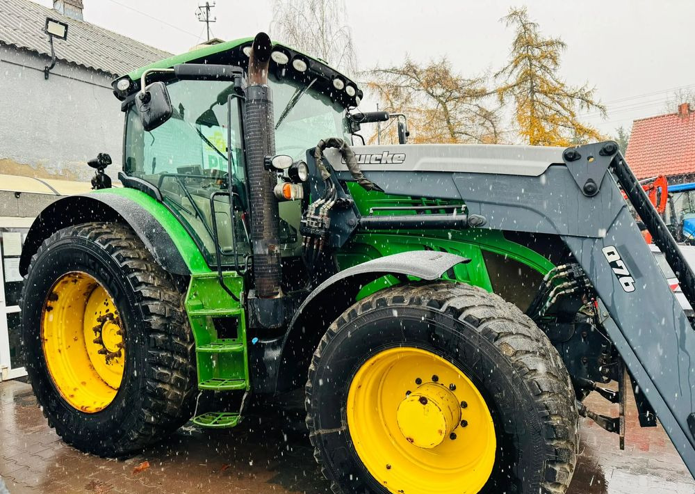 John Deere 6210R - Tractor: afbeelding 1 John Deere 6210R - Tractor: afbeelding 1