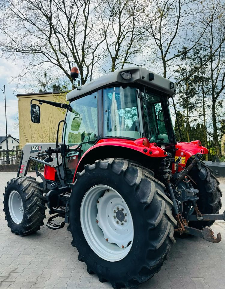 Massey Ferguson 5608 Dyna 4 - Tractor: afbeelding 4 Massey Ferguson 5608 Dyna 4 - Tractor: afbeelding 4