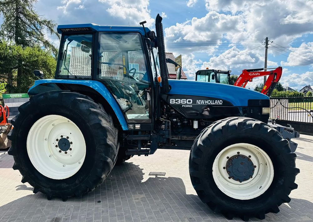 New Holland 8360 - Tractor: afbeelding 5 New Holland 8360 - Tractor: afbeelding 5