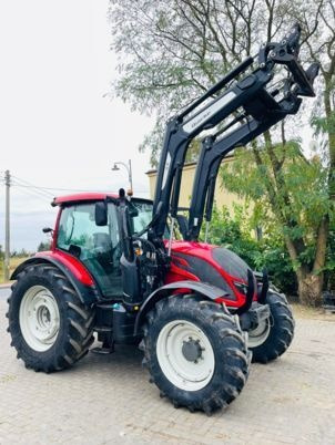Valtra N 104 - Tractor: afbeelding 1 Valtra N 104 - Tractor: afbeelding 1