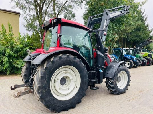 Valtra N 104 - Tractor: afbeelding 5 Valtra N 104 - Tractor: afbeelding 5