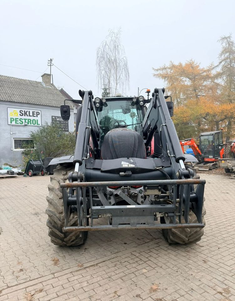 Valtra T174 - Tractor: afbeelding 3 Valtra T174 - Tractor: afbeelding 3