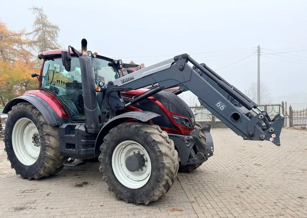 Valtra T174 - Tractor: afbeelding 5 Valtra T174 - Tractor: afbeelding 5