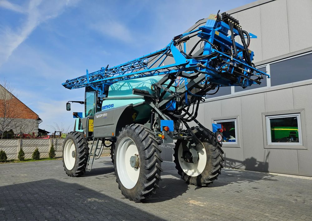 Berthoud Raptor 4200 D.P. TRONIC - Veldspuit: afbeelding 5 Berthoud Raptor 4200 D.P. TRONIC - Veldspuit: afbeelding 5