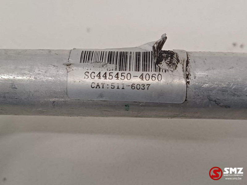 Caterpillar Cooling hose Caterpillar - Koelsysteem voor Intern transport: afbeelding 5 Caterpillar Cooling hose Caterpillar - Koelsysteem voor Intern transport: afbeelding 5