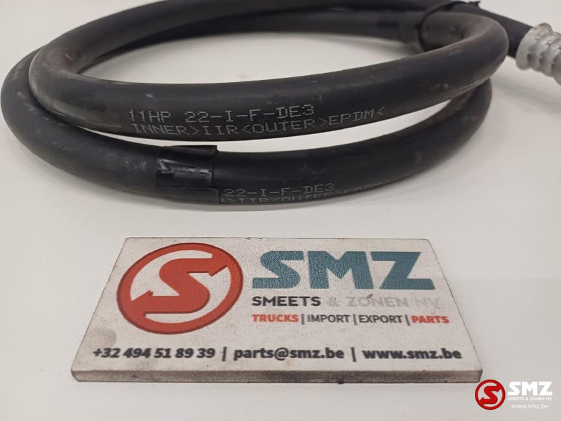 Caterpillar Cooling hose Caterpillar - Koelsysteem voor Intern transport: afbeelding 2 Caterpillar Cooling hose Caterpillar - Koelsysteem voor Intern transport: afbeelding 2