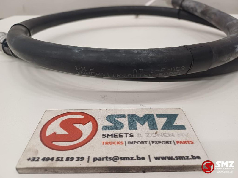 Caterpillar Cooling hose Caterpillar - Koelsysteem voor Intern transport: afbeelding 4 Caterpillar Cooling hose Caterpillar - Koelsysteem voor Intern transport: afbeelding 4