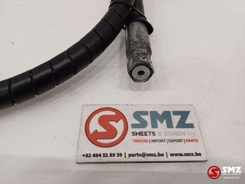 Caterpillar Hose Caterpillar - Hydraulica voor Intern transport: afbeelding 3 Caterpillar Hose Caterpillar - Hydraulica voor Intern transport: afbeelding 3