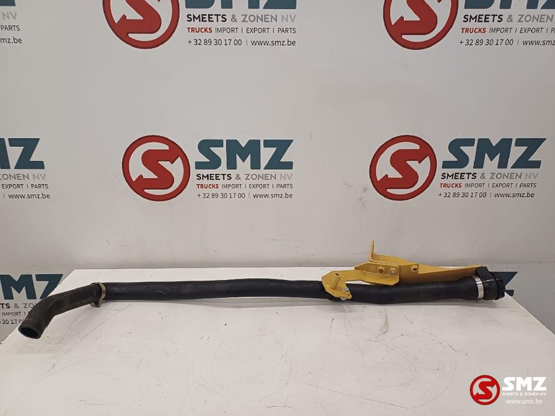 Caterpillar Hose + cap engine oil filler + plates Caterpillar - Motor en onderdelen voor Intern transport: afbeelding 1 Caterpillar Hose + cap engine oil filler + plates Caterpillar - Motor en onderdelen voor Intern transport: afbeelding 1