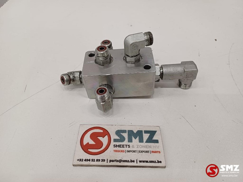 Caterpillar Hydraulic block Caterpillar - Hydraulica voor Vrachtwagen: afbeelding 2 Caterpillar Hydraulic block Caterpillar - Hydraulica voor Vrachtwagen: afbeelding 2