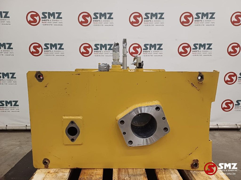 Caterpillar Hydraulic oil system Caterpillar - Hydrauliektank voor Intern transport: afbeelding 5 Caterpillar Hydraulic oil system Caterpillar - Hydrauliektank voor Intern transport: afbeelding 5