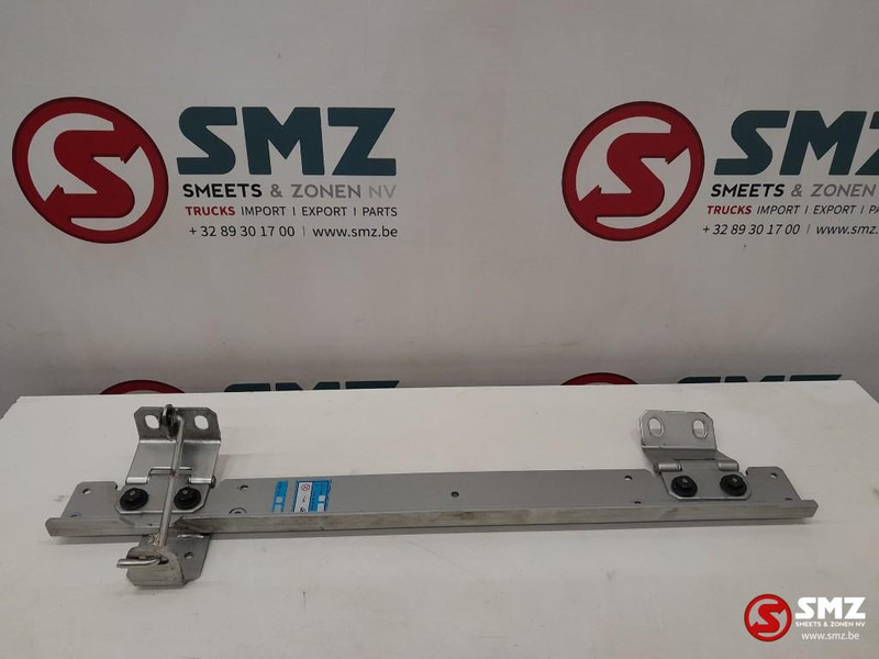 Caterpillar Support Caterpillar - Deur en onderdelen voor Vrachtwagen: afbeelding 1 Caterpillar Support Caterpillar - Deur en onderdelen voor Vrachtwagen: afbeelding 1