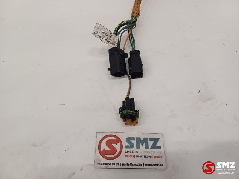 Caterpillar Wire harness Caterpillar - Kabels/ Draden voor Intern transport: afbeelding 4 Caterpillar Wire harness Caterpillar - Kabels/ Draden voor Intern transport: afbeelding 4