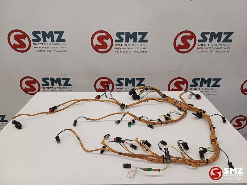 Caterpillar Wire harness valve / sensor / solenoid Caterpillar - Kabels/ Draden voor Vrachtwagen: afbeelding 1 Caterpillar Wire harness valve / sensor / solenoid Caterpillar - Kabels/ Draden voor Vrachtwagen: afbeelding 1