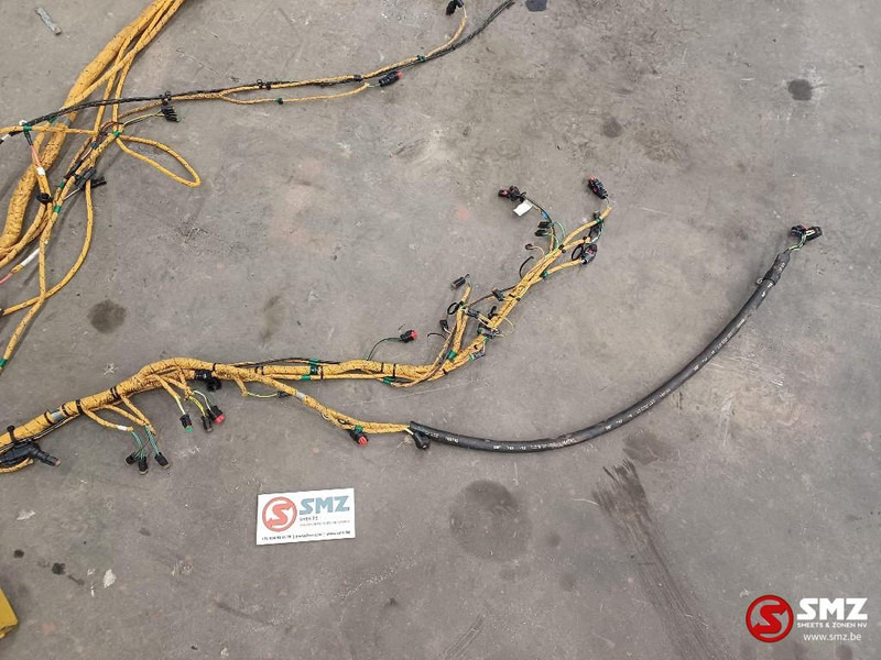 Caterpillar Wiring harness chassis Caterpillar - Kabels/ Draden voor Intern transport: afbeelding 4 Caterpillar Wiring harness chassis Caterpillar - Kabels/ Draden voor Intern transport: afbeelding 4