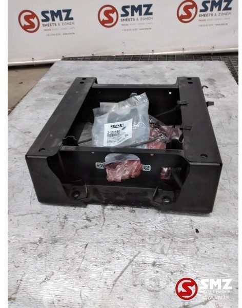 DAF Occ Stoelonderstel DAF - Cabine en interieur voor Vrachtwagen: afbeelding 1 DAF Occ Stoelonderstel DAF - Cabine en interieur voor Vrachtwagen: afbeelding 1