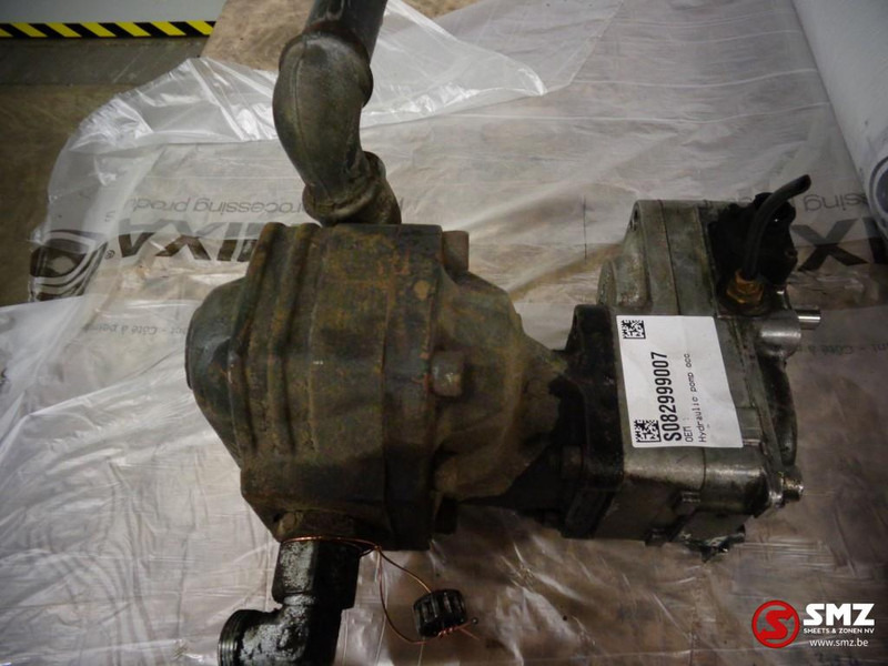 DAF Occ hydraulische pomp + PTO - Hydraulische pomp voor Vrachtwagen: afbeelding 1 DAF Occ hydraulische pomp + PTO - Hydraulische pomp voor Vrachtwagen: afbeelding 1