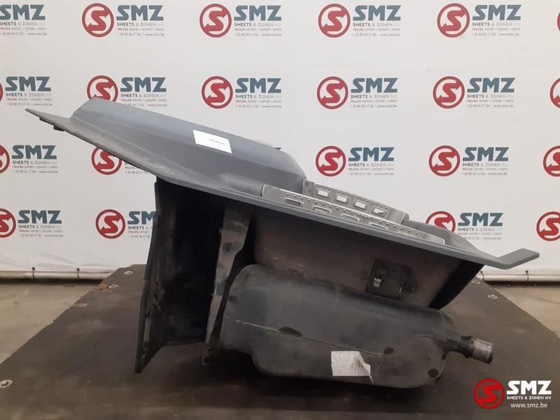 DAF Occ opstapbak links DAF - Cabine en interieur voor Vrachtwagen: afbeelding 3 DAF Occ opstapbak links DAF - Cabine en interieur voor Vrachtwagen: afbeelding 3