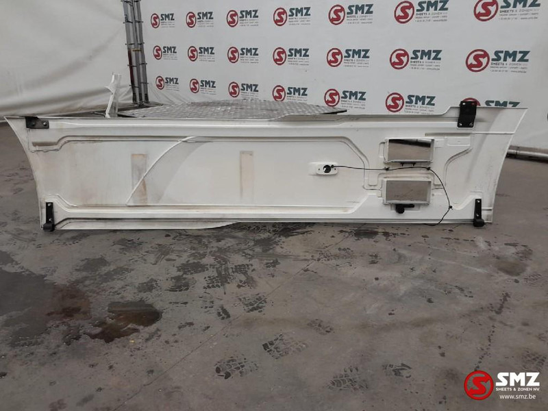 DAF Occ set side skirts L/R DAF - Frame/ Chassis voor Vrachtwagen: afbeelding 5 DAF Occ set side skirts L/R DAF - Frame/ Chassis voor Vrachtwagen: afbeelding 5