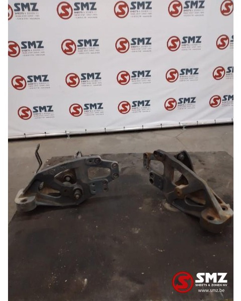 DAF Occ set voorste cabinebeugel links+rechts DAF CF85 - Cabinevering voor Vrachtwagen: afbeelding 2 DAF Occ set voorste cabinebeugel links+rechts DAF CF85 - Cabinevering voor Vrachtwagen: afbeelding 2