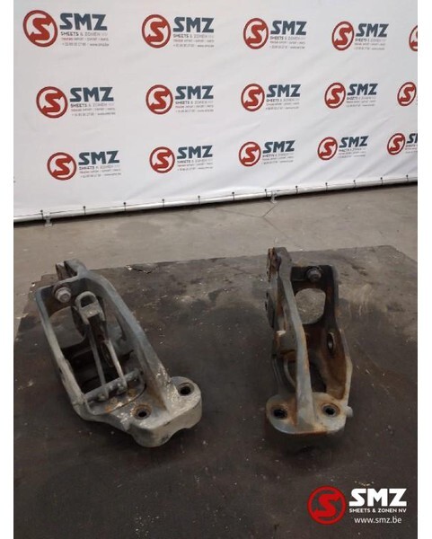 DAF Occ set voorste cabinebeugel links+rechts DAF CF85 - Cabinevering voor Vrachtwagen: afbeelding 1 DAF Occ set voorste cabinebeugel links+rechts DAF CF85 - Cabinevering voor Vrachtwagen: afbeelding 1