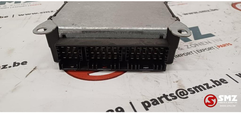 Iveco Occ ECU ECAS 6x2 regeleenheid Iveco - ECU voor Vrachtwagen: afbeelding 2 Iveco Occ ECU ECAS 6x2 regeleenheid Iveco - ECU voor Vrachtwagen: afbeelding 2