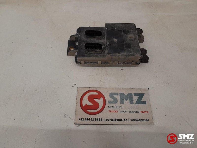 Iveco Occ ECU Front frame besturingseenheid Iveco - ECU voor Vrachtwagen: afbeelding 2 Iveco Occ ECU Front frame besturingseenheid Iveco - ECU voor Vrachtwagen: afbeelding 2