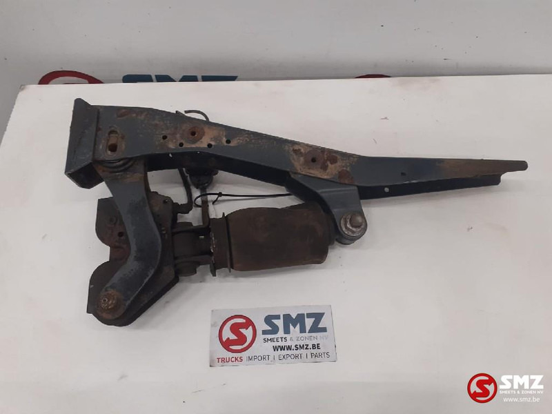 Iveco Occ cabineschokdemper + cabinesteun Iveco - Schokdempers voor Vrachtwagen: afbeelding 1 Iveco Occ cabineschokdemper + cabinesteun Iveco - Schokdempers voor Vrachtwagen: afbeelding 1