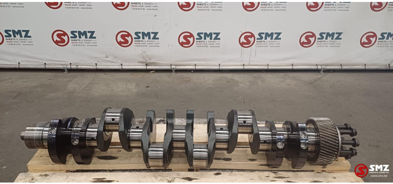 Iveco Occ krukas F3AE3681 Cursor10 Iveco - Krukas voor Vrachtwagen: afbeelding 1 Iveco Occ krukas F3AE3681 Cursor10 Iveco - Krukas voor Vrachtwagen: afbeelding 1