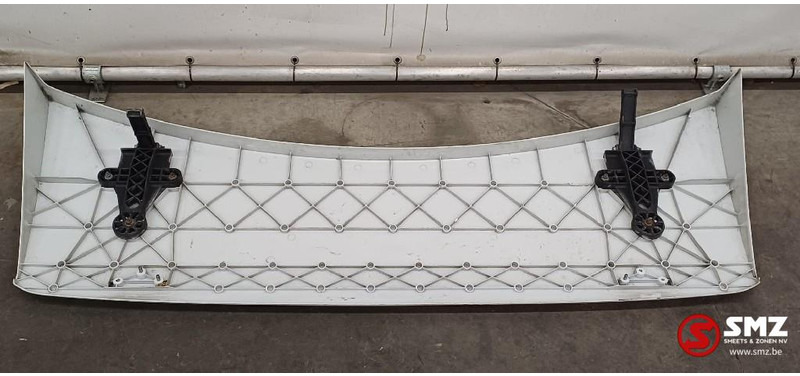 Iveco Occ set cabinespoilers Iveco - Aerokit/ Spoiler voor Vrachtwagen: afbeelding 2 Iveco Occ set cabinespoilers Iveco - Aerokit/ Spoiler voor Vrachtwagen: afbeelding 2