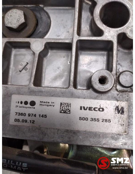 Iveco Occ stuurkolom + stuurstang Iveco - Stuurinrichting voor Vrachtwagen: afbeelding 4 Iveco Occ stuurkolom + stuurstang Iveco - Stuurinrichting voor Vrachtwagen: afbeelding 4