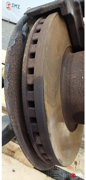 Iveco Occ wielnaaf + remklauw rechts meeloopas Iveco - Stuurinrichting voor Vrachtwagen: afbeelding 4 Iveco Occ wielnaaf + remklauw rechts meeloopas Iveco - Stuurinrichting voor Vrachtwagen: afbeelding 4