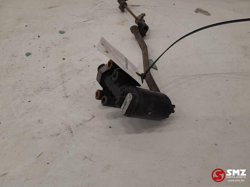 MAN Occ ECAS hoogtesensor luchtvering MAN F2000 441050 - ECU voor Vrachtwagen: afbeelding 2 MAN Occ ECAS hoogtesensor luchtvering MAN F2000 441050 - ECU voor Vrachtwagen: afbeelding 2