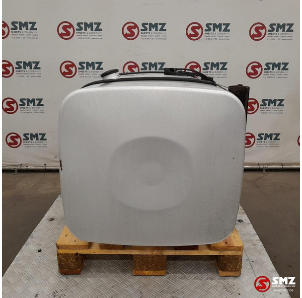 MAN Occ brandstoftank + brandstofniveusensor + steunen - Brandstoftank voor Vrachtwagen: afbeelding 4 MAN Occ brandstoftank + brandstofniveusensor + steunen - Brandstoftank voor Vrachtwagen: afbeelding 4