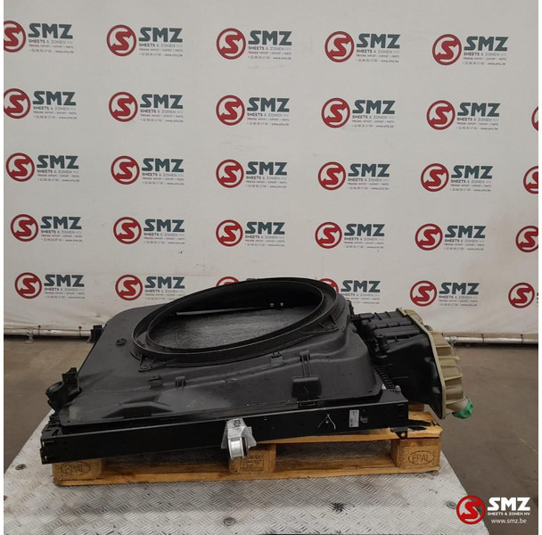 MAN Occ radiator MAN - Radiateur voor Vrachtwagen: afbeelding 3 MAN Occ radiator MAN - Radiateur voor Vrachtwagen: afbeelding 3