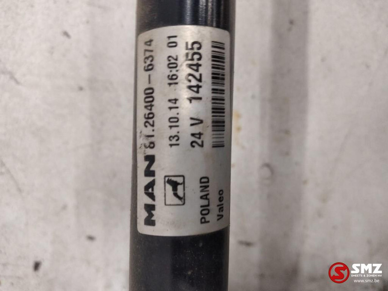 MAN Occ ruitenwissermechanisme MAN TGX 81264006374 - Ruitenwisser voor Vrachtwagen: afbeelding 4 MAN Occ ruitenwissermechanisme MAN TGX 81264006374 - Ruitenwisser voor Vrachtwagen: afbeelding 4