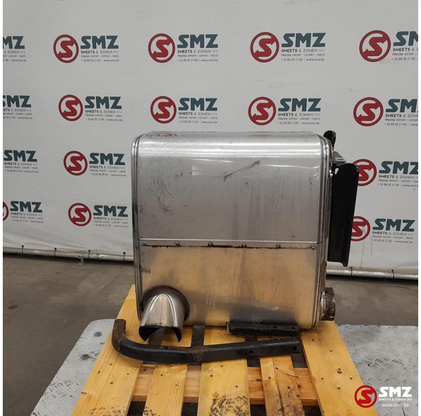 MAN Occ uitlaatdemper Euro 4 MAN - Geluiddemper voor Vrachtwagen: afbeelding 2 MAN Occ uitlaatdemper Euro 4 MAN - Geluiddemper voor Vrachtwagen: afbeelding 2