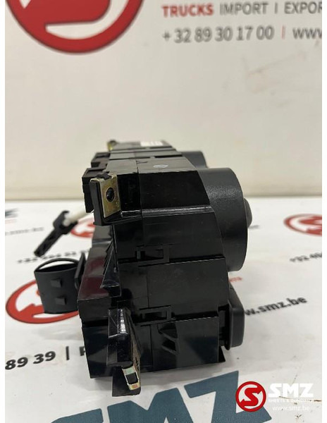 Mercedes-Benz Klimapaneel mercedes vito/viano - Cabine en interieur voor Bestelwagen: afbeelding 4 Mercedes-Benz Klimapaneel mercedes vito/viano - Cabine en interieur voor Bestelwagen: afbeelding 4