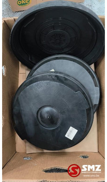 Mercedes-Benz Lot van 3 luchtfilters Mercedes - Luchtfilter voor Vrachtwagen: afbeelding 1 Mercedes-Benz Lot van 3 luchtfilters Mercedes - Luchtfilter voor Vrachtwagen: afbeelding 1
