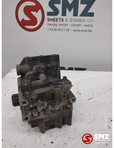 Mercedes-Benz Occ ECAS magneetventiel Mercedes Actros MP4 A00132 - ECU voor Vrachtwagen: afbeelding 2 Mercedes-Benz Occ ECAS magneetventiel Mercedes Actros MP4 A00132 - ECU voor Vrachtwagen: afbeelding 2