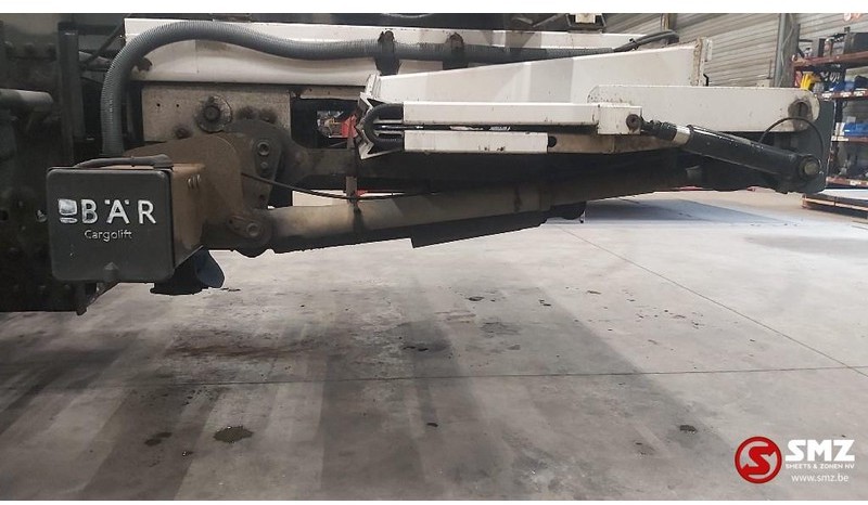 Mercedes-Benz Occ Laadlift BAR cargolift 1100kg - 140cm - Laadklep voor Vrachtwagen: afbeelding 4 Mercedes-Benz Occ Laadlift BAR cargolift 1100kg - 140cm - Laadklep voor Vrachtwagen: afbeelding 4