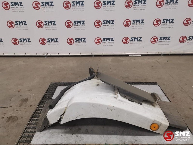 Mercedes-Benz Occ Spatbord links Mercedes Actros 1844 - Fender voor Vrachtwagen: afbeelding 1 Mercedes-Benz Occ Spatbord links Mercedes Actros 1844 - Fender voor Vrachtwagen: afbeelding 1