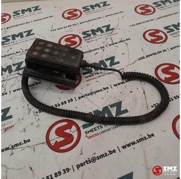 Mercedes-Benz Occ afstandsbediening luchtvering Mercedes - Elektrisch systeem voor Vrachtwagen: afbeelding 2 Mercedes-Benz Occ afstandsbediening luchtvering Mercedes - Elektrisch systeem voor Vrachtwagen: afbeelding 2